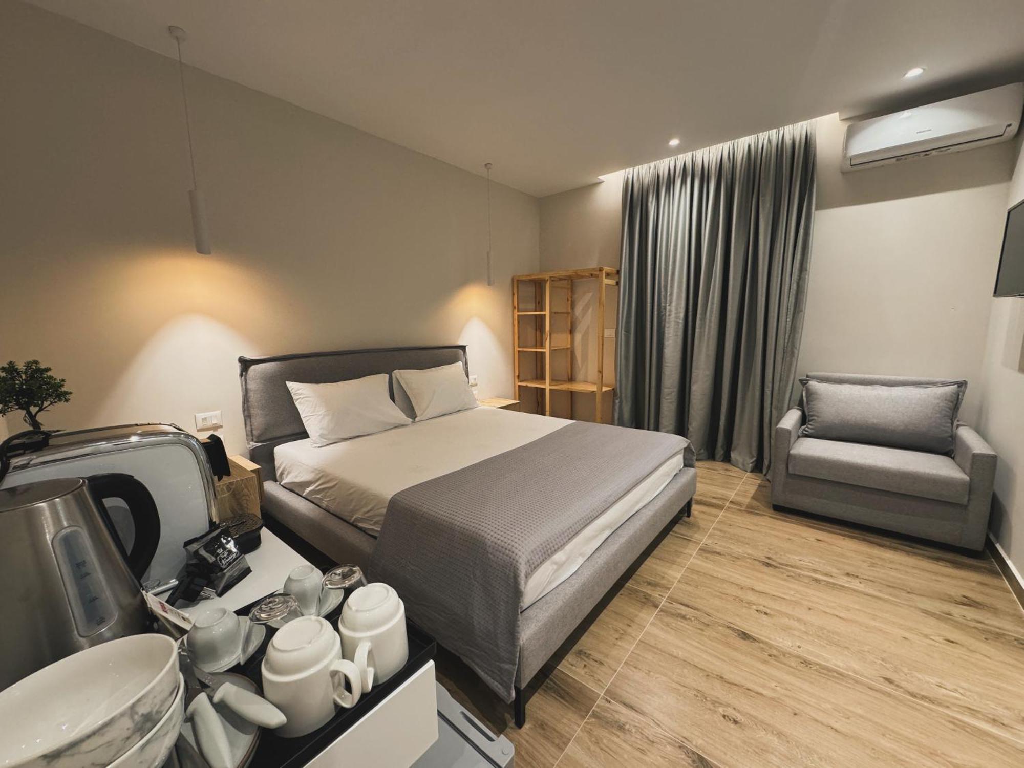 Ion Rooms Himare Exterior photo