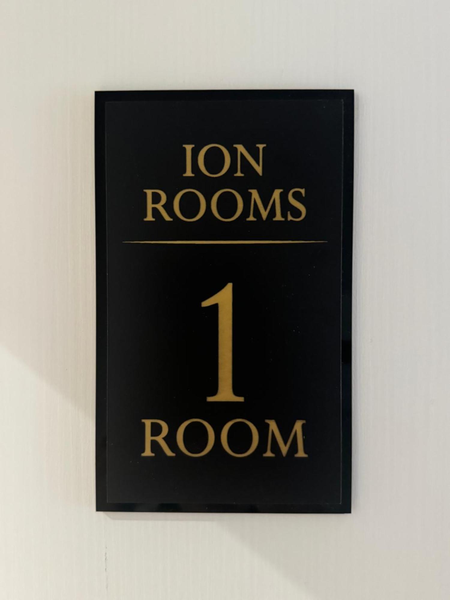 Ion Rooms Himare Exterior photo